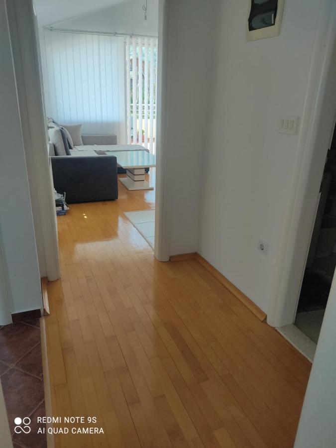 Jovana -- Porodicni Apartmani Igalo Herceg Novi Luaran gambar