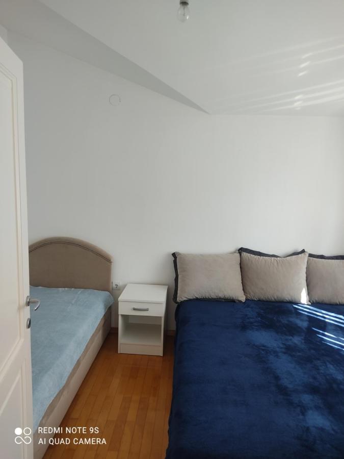 Jovana -- Porodicni Apartmani Igalo Herceg Novi Luaran gambar